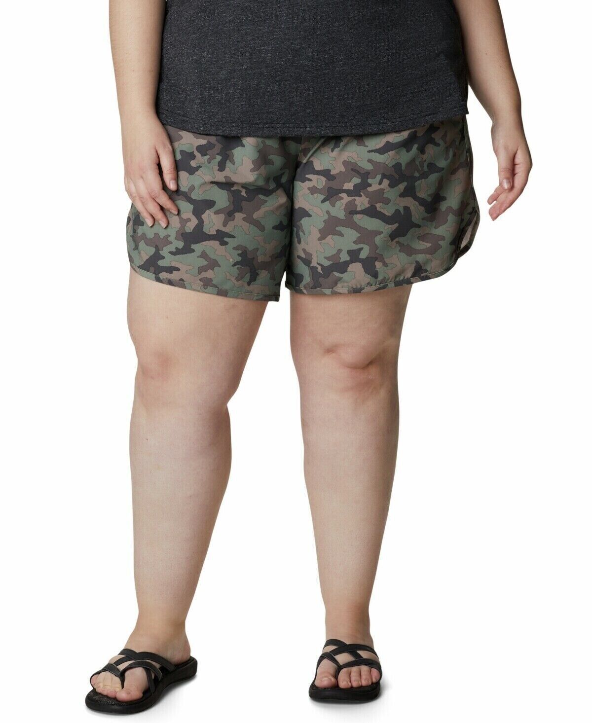 Columbia Womens Plus Size Bogata Bay Stretch Shorts Camo green Size 2X MSRP $45