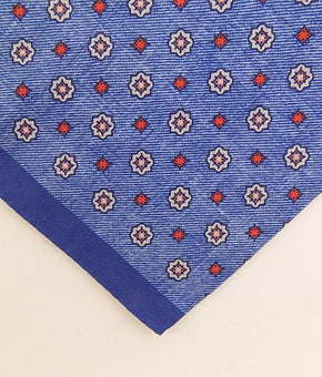 bloomingdales mens pocket square Handkerchief blue Navy 12"x12" MSRP $59