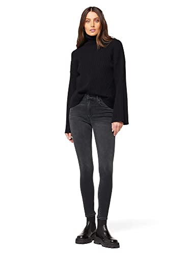 Joe's Jeans Women's The Charlie Ankle, Hayward, 31