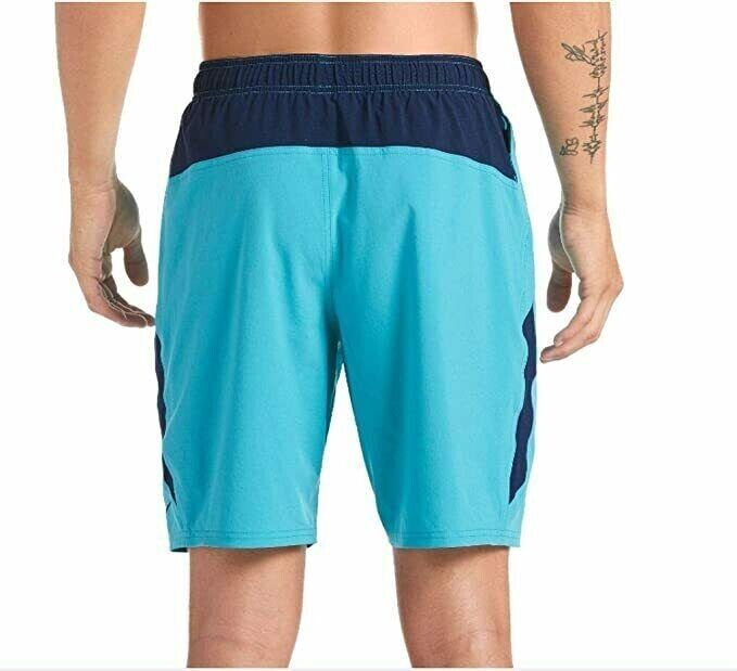 Nike Mens Contend Water-Repellent 9