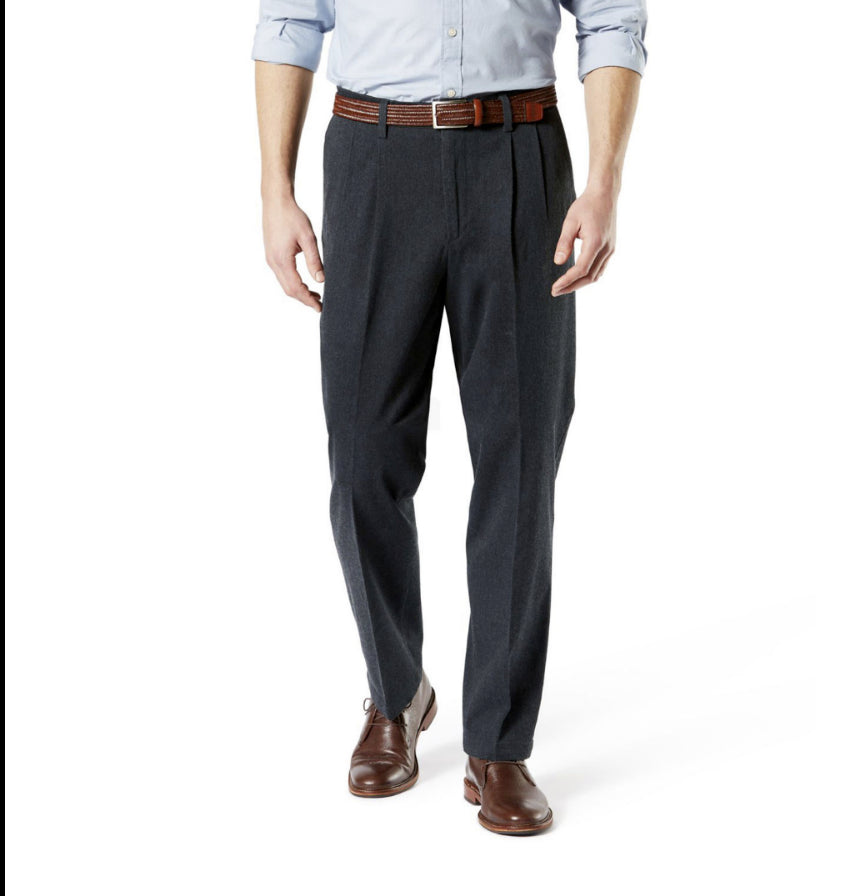 Dockers Men Signature Khaki Relaxed Pleated Stretch Pants Heather Grey Sz 34x32